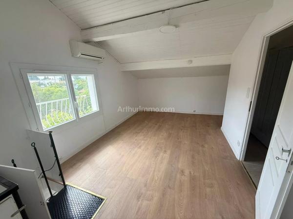 Location                                                      Duplex
                        
                     2 pièces                                         à Rognac