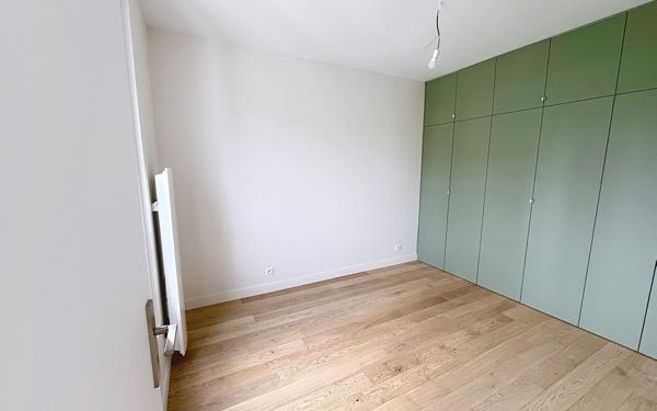 Appartement à vendre    3 pièces • 65 m2 Montreuil