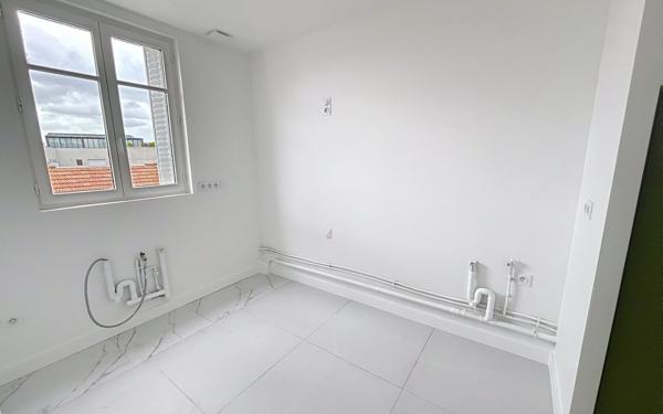 Appartement à vendre    3 pièces • 65 m2 Montreuil