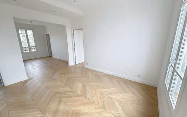 Appartement à vendre    3 pièces • 65 m2 Montreuil