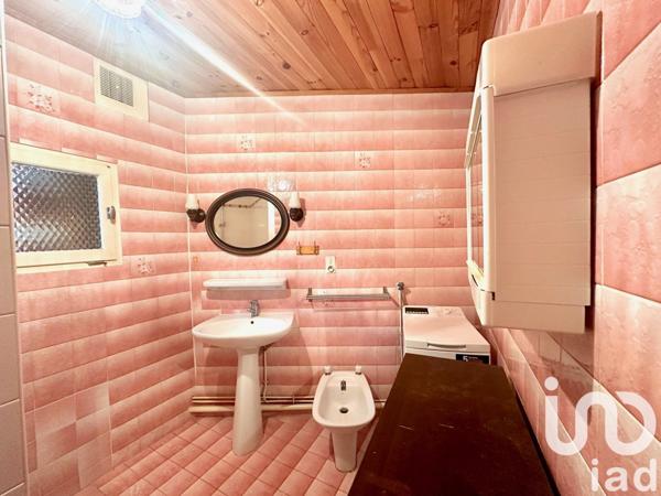 Maison de ville 4 pièces de 115 m² à Châteauneuf-du-Pape (84230)