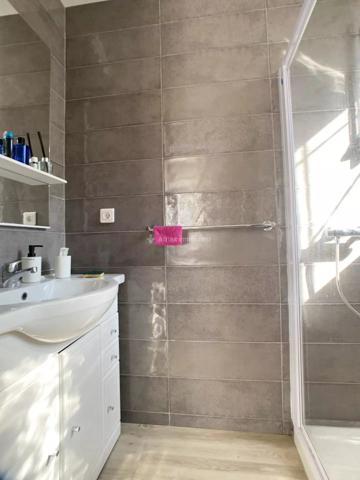 Location Maison 4 pièces 86 m2 à Arthès