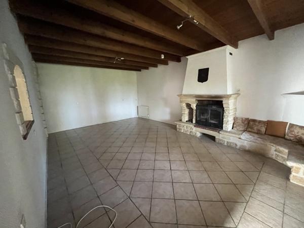 Maison à vendre |  Merpins |  5 pièces | 157 m²