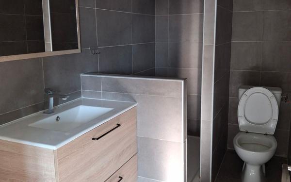 Appartement à louer    2 pièces • 45,56 m2 Saint-Gilles