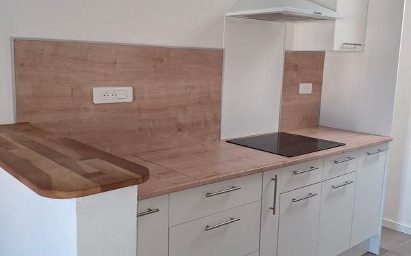 Appartement à louer    2 pièces • 45,56 m2 Saint-Gilles