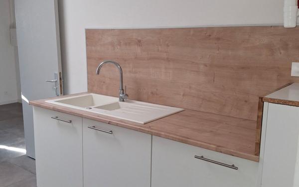 Appartement à louer    2 pièces • 45,56 m2 Saint-Gilles