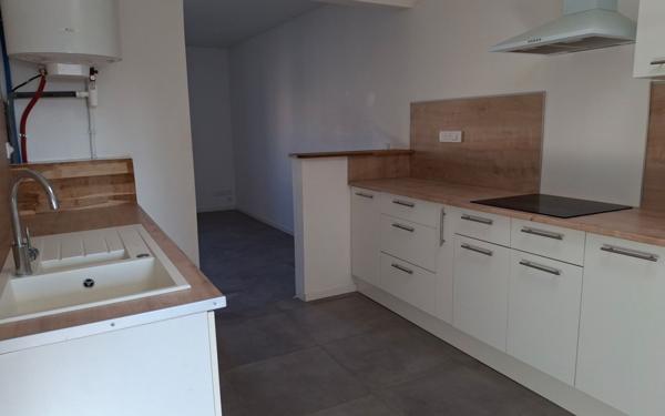 Appartement à louer    2 pièces • 45,56 m2 Saint-Gilles