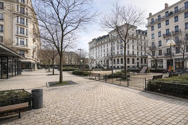 Local commercial à louer – Lyon 6 Brotteaux – Fort potentiel