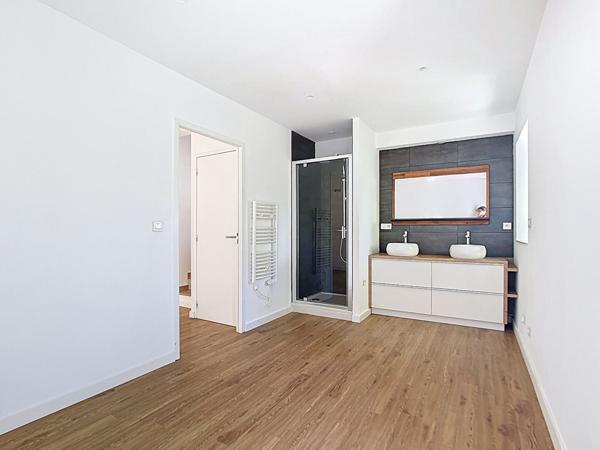 Maison d'Architecte à Vendre à Allauch - Un Bien d'Exception !