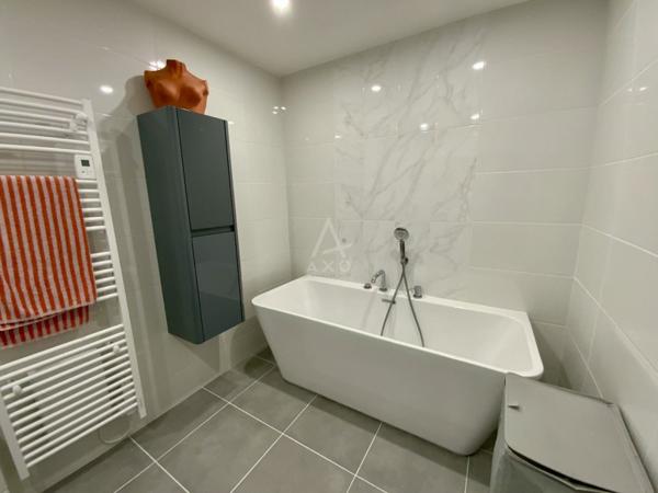 Dpt Gard (30) - Redessan - Maison de village rénovée