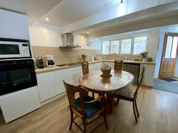 Dpt Gard (30) - Redessan - Maison de village rénovée