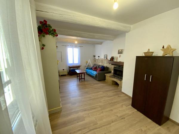 Dpt Gard (30) - Redessan - Maison de village rénovée