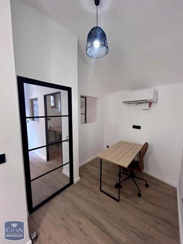 Local professionnel à vendre 22m²