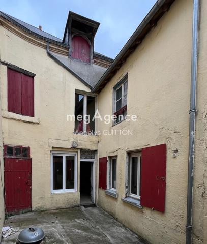 Maison à BEAUMONT-SUR-SARTHE, 72170 - 2 pièces 100m²