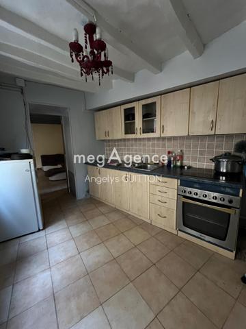 Maison à BEAUMONT-SUR-SARTHE, 72170 - 2 pièces 100m²