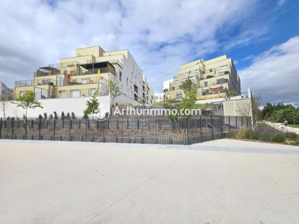 Location Appartement 3 pièces 74 m2 à Savigny-le-Temple