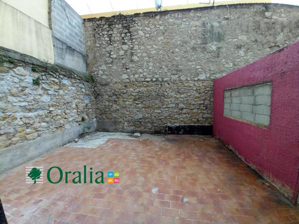 Local commercial · Location Marseille (13003) 69m²