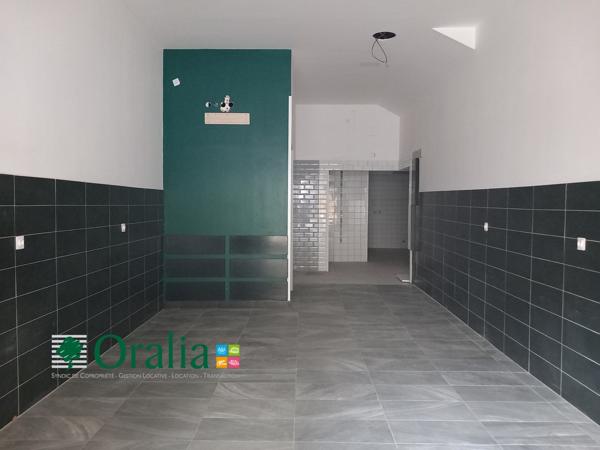 Local commercial · Location Marseille (13003) 69m²