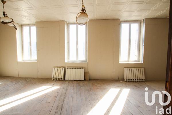 Immeuble à vendre 213 m² Le Bugue