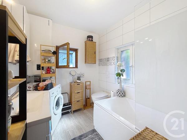 Appartement F3 à vendre  3 pièces - 67 m2 TROYES - 10