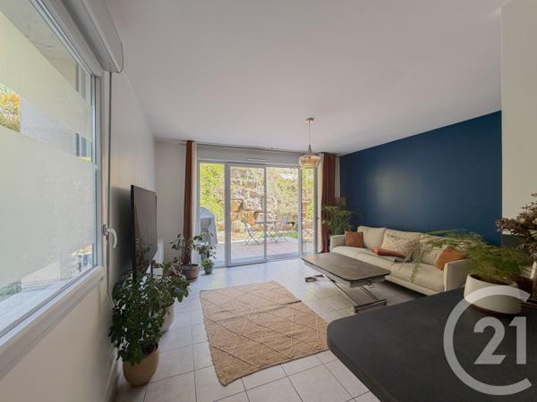 Appartement T2 à vendre  2 pièces - 49,37 m2 ST CYR AU MONT D OR - 69