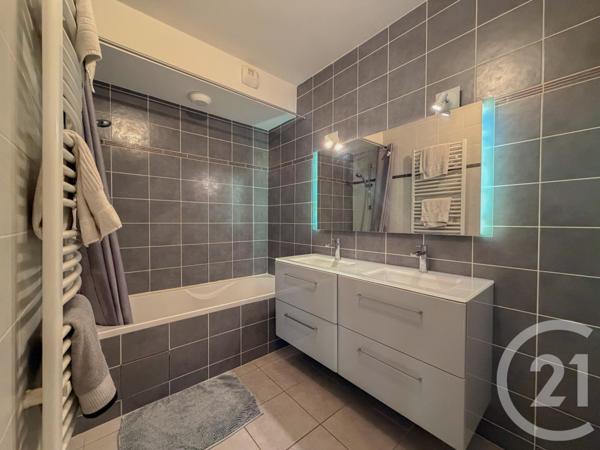 Appartement T2 à vendre  2 pièces - 49,37 m2 ST CYR AU MONT D OR - 69