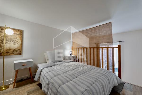 T1 duplex meublé 30 m², Lyon 7,Proche métro / tram Refait à neuf