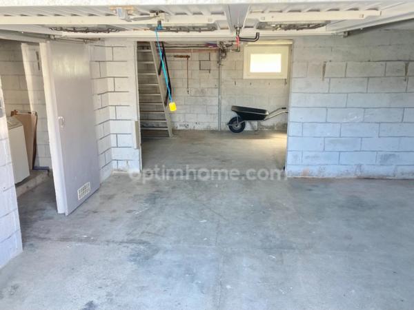Maison individuelle rénovée – 2 chambres + bureau / chambre d’appoint – Jardin, garage et sous-sol complet – Charleville-Mézières