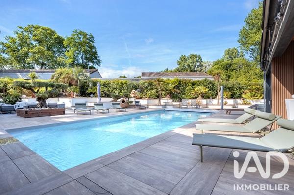 Maison à vendre 12 pièces 395 m² Cestas