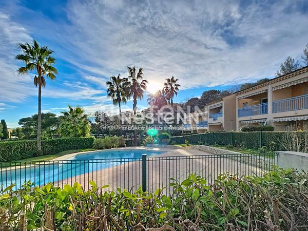 Maison - Jardin - Piscine - Garage