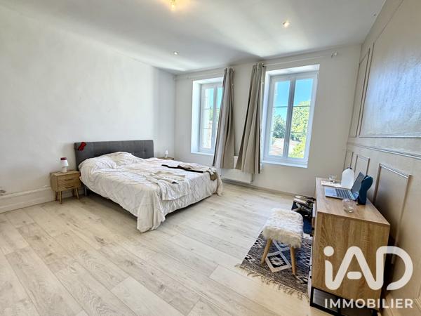 Appartement à vendre 5 pièces 135 m² Tonnay-Charente