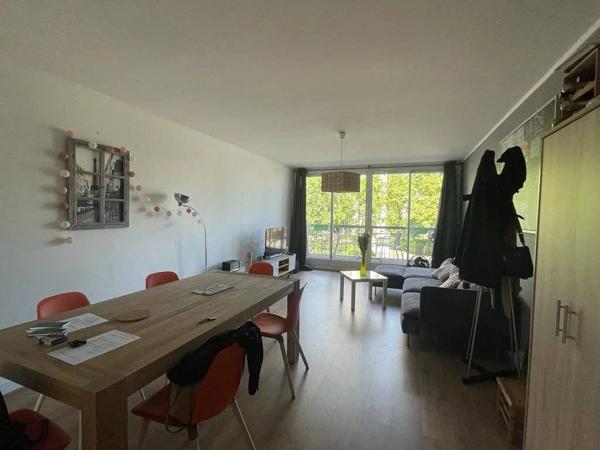 Appartement T3 meublé avec balcon et parking – Villeurbanne