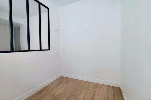 Appartement T2 bis rénové avec balcon, parking et cave - Quartier des Présidents aux Sables d'Olonne