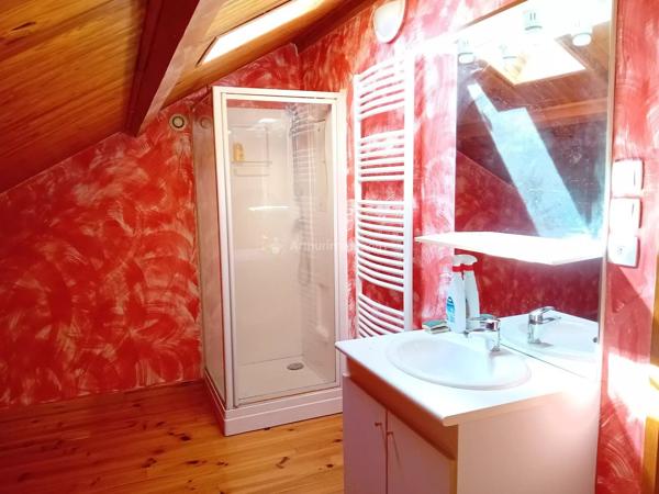 Vente                                                      Maison
                        
                     4 pièces                      102 m2                     à Blaye-les-Mines