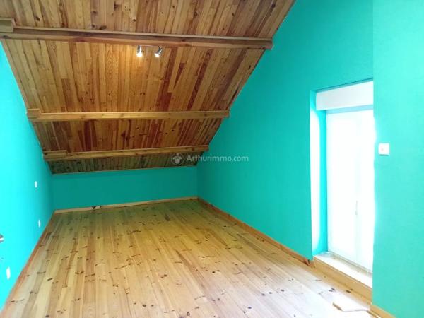 Vente                                                      Maison
                        
                     4 pièces                      102 m2                     à Blaye-les-Mines