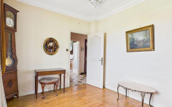 Maison à vendre    5 pièces •  Grenoble