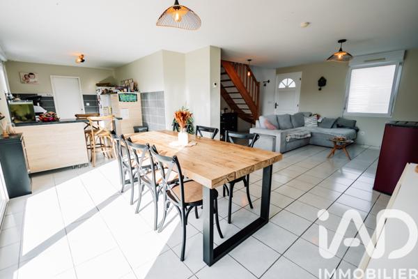 Maison à vendre 6 pièces 117 m² Merville