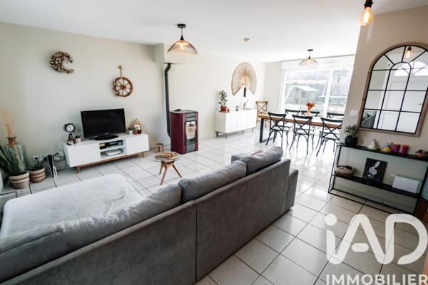 Maison à vendre 6 pièces 117 m² Merville