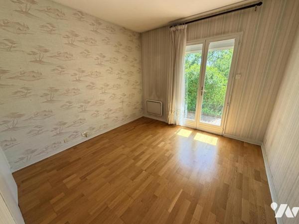 Vente FIXIN maison de plain pied 106 m² habitables 3 chambres sur sous sol et terrain de 978 m²