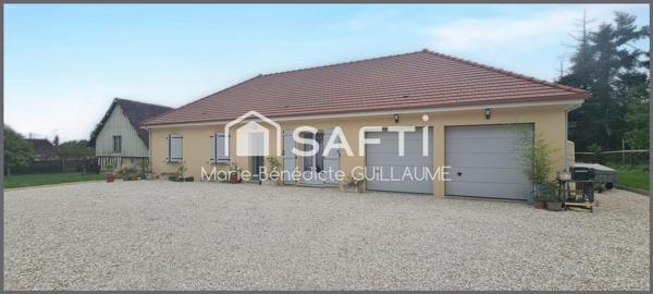 Beau pavillon de 2023 dans un environnement calme