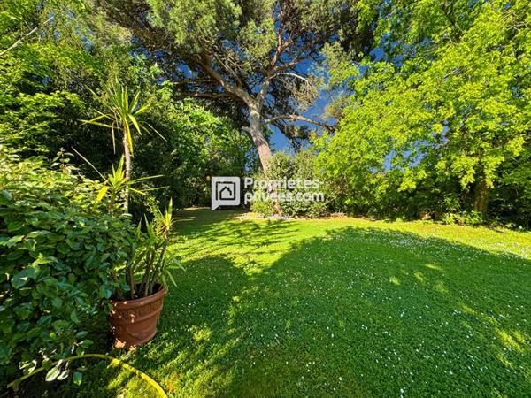 CAUDERAN BORDEAUX Maison de PLAIN PIED en pierre rénovée & agrandie