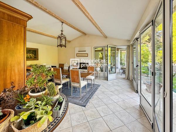 CAUDERAN BORDEAUX Maison de PLAIN PIED en pierre rénovée & agrandie