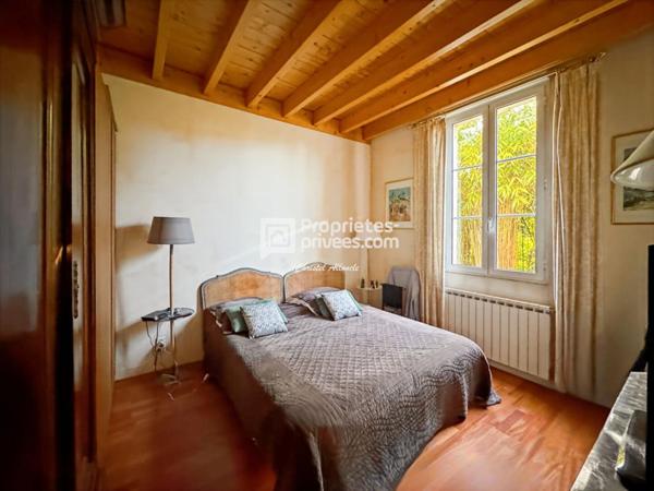 CAUDERAN BORDEAUX Maison de PLAIN PIED en pierre rénovée & agrandie