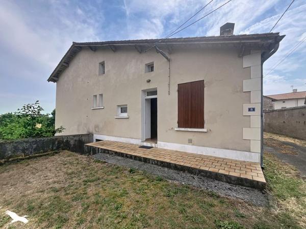 Maison 182 069 € Saint-Séverin 4 p 86 m² DPE E