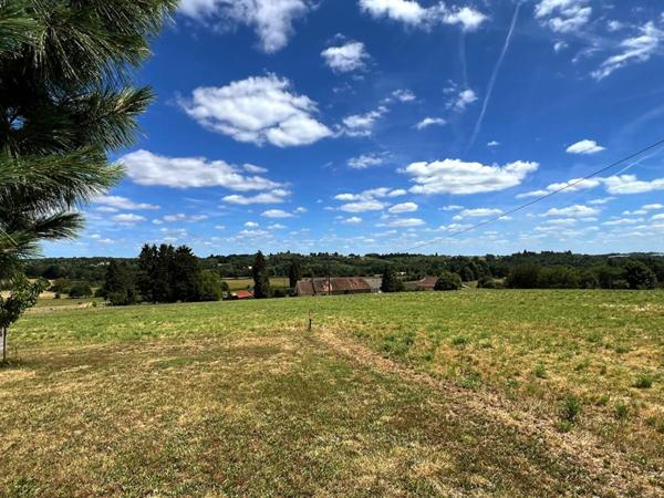 Maison Saint Yrieix La Perche 5 pièce(s) 155 m2