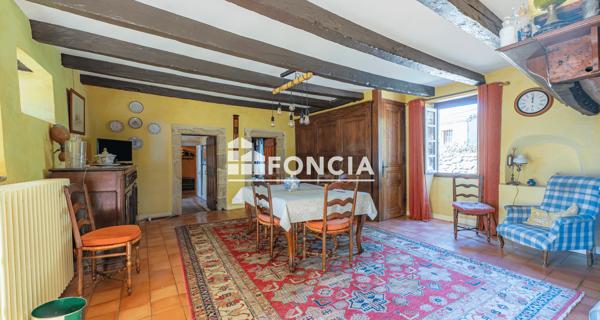 À vendre Maison 9 pièces 280 m² - Peaugres 07340
