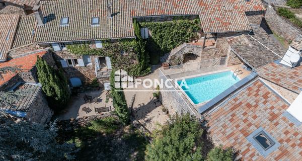 À vendre Maison 9 pièces 280 m² - Peaugres 07340