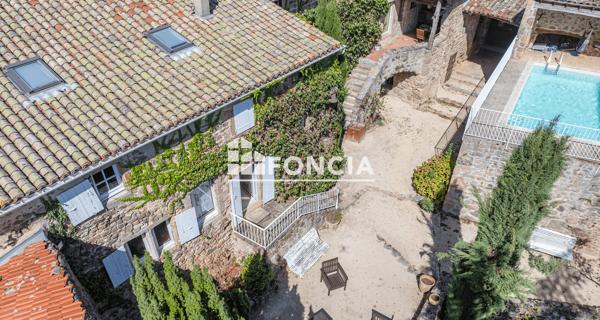 À vendre Maison 9 pièces 280 m² - Peaugres 07340