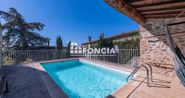 À vendre Maison 9 pièces 280 m² - Peaugres 07340