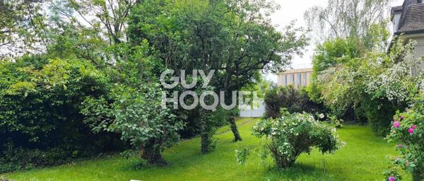TERRAIN À VENDRE DE 438,00 M²